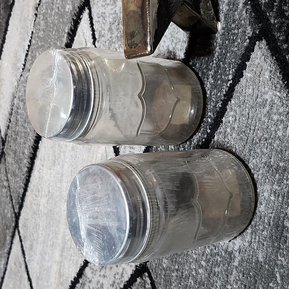 CLEAR DRY FOOD SAFE JARS & SILVER STAR DECOR BUNDLE - Picture 6 of 10